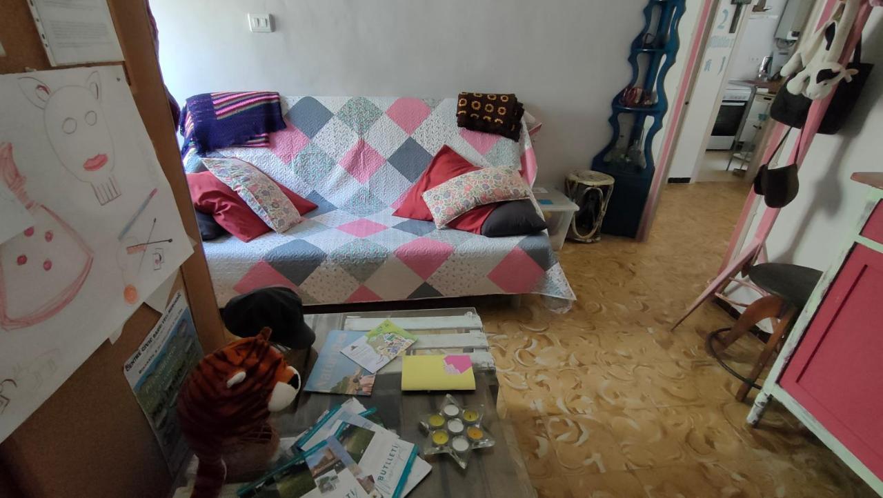 Apartament Volca Aiguanegra Sant Joan les Fonts Esterno foto